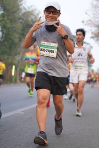BIB: 21005
                            <button type="button" onclick="openModal(9750147)" class="btn btn-primary btn-sm float-right btn-popup" data-toggle="modal" data-target=".modal-high-quality">
                        <i class="fas fa-shopping-cart"></i> Add to Cart
                    </button>
                                            <button type="button" onclick="isThisMe(9750147, true)" class="btn btn-success btn-sm float-right btn-popup btn-isme hidden" data-toggle="tooltip" data-placement="bottom" title="นี่คือรูปของคุณใช่ไหม คลิกที่นี่เพื่อเอาเข้าอัลบั้ม">
                        <i class="fas fa-plus"></i> Add to album
                    </button>
                    <button type="button" onclick="isThisMe(9750147, false)" class="btn btn-warning btn-sm float-right btn-popup btn-isnotme hidden">
                        <i class="fas fa-ban"></i> Remove from album
                    </button>