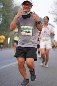 BIB: 21005
                            <button type="button" onclick="openModal(9749957)" class="btn btn-primary btn-sm float-right btn-popup" data-toggle="modal" data-target=".modal-high-quality">
                        <i class="fas fa-shopping-cart"></i> Add to Cart
                    </button>
                                            <button type="button" onclick="isThisMe(9749957, true)" class="btn btn-success btn-sm float-right btn-popup btn-isme hidden" data-toggle="tooltip" data-placement="bottom" title="นี่คือรูปของคุณใช่ไหม คลิกที่นี่เพื่อเอาเข้าอัลบั้ม">
                        <i class="fas fa-plus"></i> Add to album
                    </button>
                    <button type="button" onclick="isThisMe(9749957, false)" class="btn btn-warning btn-sm float-right btn-popup btn-isnotme hidden">
                        <i class="fas fa-ban"></i> Remove from album
                    </button>