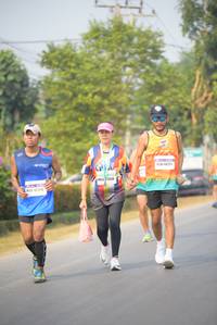 BIB: 256, 42314
                            <button type="button" onclick="openModal(7701046)" class="btn btn-primary btn-sm float-right btn-popup" data-toggle="modal" data-target=".modal-high-quality">
                        <i class="fas fa-shopping-cart"></i> Add to Cart
                    </button>
                                            <button type="button" onclick="isThisMe(7701046, true)" class="btn btn-success btn-sm float-right btn-popup btn-isme hidden" data-toggle="tooltip" data-placement="bottom" title="นี่คือรูปของคุณใช่ไหม คลิกที่นี่เพื่อเอาเข้าอัลบั้ม">
                        <i class="fas fa-plus"></i> Add to album
                    </button>
                    <button type="button" onclick="isThisMe(7701046, false)" class="btn btn-warning btn-sm float-right btn-popup btn-isnotme hidden">
                        <i class="fas fa-ban"></i> Remove from album
                    </button>