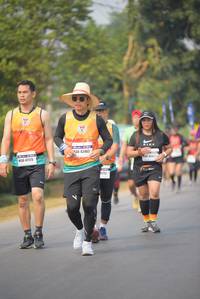 BIB: 42462, 47125
                            <button type="button" onclick="openModal(8933939)" class="btn btn-primary btn-sm float-right btn-popup" data-toggle="modal" data-target=".modal-high-quality">
                        <i class="fas fa-shopping-cart"></i> Add to Cart
                    </button>
                                            <button type="button" onclick="isThisMe(8933939, true)" class="btn btn-success btn-sm float-right btn-popup btn-isme hidden" data-toggle="tooltip" data-placement="bottom" title="นี่คือรูปของคุณใช่ไหม คลิกที่นี่เพื่อเอาเข้าอัลบั้ม">
                        <i class="fas fa-plus"></i> Add to album
                    </button>
                    <button type="button" onclick="isThisMe(8933939, false)" class="btn btn-warning btn-sm float-right btn-popup btn-isnotme hidden">
                        <i class="fas fa-ban"></i> Remove from album
                    </button>