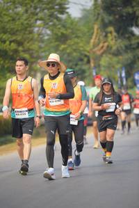 BIB: 424, 47125, 417
                            <button type="button" onclick="openModal(8933967)" class="btn btn-primary btn-sm float-right btn-popup" data-toggle="modal" data-target=".modal-high-quality">
                        <i class="fas fa-shopping-cart"></i> Add to Cart
                    </button>
                                            <button type="button" onclick="isThisMe(8933967, true)" class="btn btn-success btn-sm float-right btn-popup btn-isme hidden" data-toggle="tooltip" data-placement="bottom" title="นี่คือรูปของคุณใช่ไหม คลิกที่นี่เพื่อเอาเข้าอัลบั้ม">
                        <i class="fas fa-plus"></i> Add to album
                    </button>
                    <button type="button" onclick="isThisMe(8933967, false)" class="btn btn-warning btn-sm float-right btn-popup btn-isnotme hidden">
                        <i class="fas fa-ban"></i> Remove from album
                    </button>