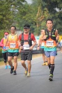 BIB: 41148, 4698, 48518
                            <button type="button" onclick="openModal(8869352)" class="btn btn-primary btn-sm float-right btn-popup" data-toggle="modal" data-target=".modal-high-quality">
                        <i class="fas fa-shopping-cart"></i> Add to Cart
                    </button>
                                            <button type="button" onclick="isThisMe(8869352, true)" class="btn btn-success btn-sm float-right btn-popup btn-isme hidden" data-toggle="tooltip" data-placement="bottom" title="นี่คือรูปของคุณใช่ไหม คลิกที่นี่เพื่อเอาเข้าอัลบั้ม">
                        <i class="fas fa-plus"></i> Add to album
                    </button>
                    <button type="button" onclick="isThisMe(8869352, false)" class="btn btn-warning btn-sm float-right btn-popup btn-isnotme hidden">
                        <i class="fas fa-ban"></i> Remove from album
                    </button>