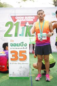 BIB: 27722
                            <button type="button" onclick="openModal(8506824)" class="btn btn-primary btn-sm float-right btn-popup" data-toggle="modal" data-target=".modal-high-quality">
                        <i class="fas fa-shopping-cart"></i> Add to Cart
                    </button>
                                            <button type="button" onclick="isThisMe(8506824, true)" class="btn btn-success btn-sm float-right btn-popup btn-isme hidden" data-toggle="tooltip" data-placement="bottom" title="นี่คือรูปของคุณใช่ไหม คลิกที่นี่เพื่อเอาเข้าอัลบั้ม">
                        <i class="fas fa-plus"></i> Add to album
                    </button>
                    <button type="button" onclick="isThisMe(8506824, false)" class="btn btn-warning btn-sm float-right btn-popup btn-isnotme hidden">
                        <i class="fas fa-ban"></i> Remove from album
                    </button>