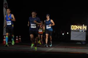 BIB: 004424
                            <button type="button" onclick="openModal(8762500)" class="btn btn-primary btn-sm float-right btn-popup" data-toggle="modal" data-target=".modal-high-quality">
                        <i class="fas fa-shopping-cart"></i> Add to Cart
                    </button>
                                            <button type="button" onclick="isThisMe(8762500, true)" class="btn btn-success btn-sm float-right btn-popup btn-isme hidden" data-toggle="tooltip" data-placement="bottom" title="นี่คือรูปของคุณใช่ไหม คลิกที่นี่เพื่อเอาเข้าอัลบั้ม">
                        <i class="fas fa-plus"></i> Add to album
                    </button>
                    <button type="button" onclick="isThisMe(8762500, false)" class="btn btn-warning btn-sm float-right btn-popup btn-isnotme hidden">
                        <i class="fas fa-ban"></i> Remove from album
                    </button>