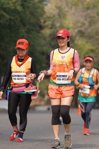 BIB: 403, 46203
                            <button type="button" onclick="openModal(8548604)" class="btn btn-primary btn-sm float-right btn-popup" data-toggle="modal" data-target=".modal-high-quality">
                        <i class="fas fa-shopping-cart"></i> Add to Cart
                    </button>
                                            <button type="button" onclick="isThisMe(8548604, true)" class="btn btn-success btn-sm float-right btn-popup btn-isme hidden" data-toggle="tooltip" data-placement="bottom" title="นี่คือรูปของคุณใช่ไหม คลิกที่นี่เพื่อเอาเข้าอัลบั้ม">
                        <i class="fas fa-plus"></i> Add to album
                    </button>
                    <button type="button" onclick="isThisMe(8548604, false)" class="btn btn-warning btn-sm float-right btn-popup btn-isnotme hidden">
                        <i class="fas fa-ban"></i> Remove from album
                    </button>