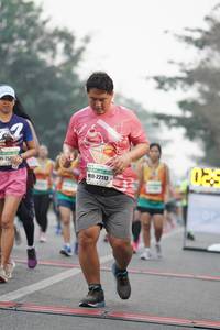 BIB: 025, 252, 22113
                            <button type="button" onclick="openModal(10360064)" class="btn btn-primary btn-sm float-right btn-popup" data-toggle="modal" data-target=".modal-high-quality">
                        <i class="fas fa-shopping-cart"></i> Add to Cart
                    </button>
                                            <button type="button" onclick="isThisMe(10360064, true)" class="btn btn-success btn-sm float-right btn-popup btn-isme hidden" data-toggle="tooltip" data-placement="bottom" title="นี่คือรูปของคุณใช่ไหม คลิกที่นี่เพื่อเอาเข้าอัลบั้ม">
                        <i class="fas fa-plus"></i> Add to album
                    </button>
                    <button type="button" onclick="isThisMe(10360064, false)" class="btn btn-warning btn-sm float-right btn-popup btn-isnotme hidden">
                        <i class="fas fa-ban"></i> Remove from album
                    </button>