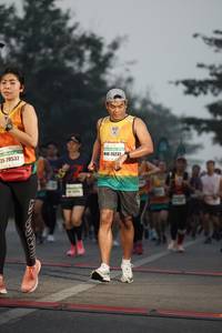 BIB: 82023, 914
                            <button type="button" onclick="openModal(8795288)" class="btn btn-primary btn-sm float-right btn-popup" data-toggle="modal" data-target=".modal-high-quality">
                        <i class="fas fa-shopping-cart"></i> Add to Cart
                    </button>
                                            <button type="button" onclick="isThisMe(8795288, true)" class="btn btn-success btn-sm float-right btn-popup btn-isme hidden" data-toggle="tooltip" data-placement="bottom" title="นี่คือรูปของคุณใช่ไหม คลิกที่นี่เพื่อเอาเข้าอัลบั้ม">
                        <i class="fas fa-plus"></i> Add to album
                    </button>
                    <button type="button" onclick="isThisMe(8795288, false)" class="btn btn-warning btn-sm float-right btn-popup btn-isnotme hidden">
                        <i class="fas fa-ban"></i> Remove from album
                    </button>