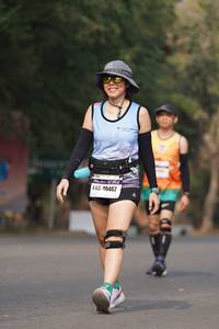 BIB: 40462
                            <button type="button" onclick="openModal(8526297)" class="btn btn-primary btn-sm float-right btn-popup" data-toggle="modal" data-target=".modal-high-quality">
                        <i class="fas fa-shopping-cart"></i> Add to Cart
                    </button>
                                            <button type="button" onclick="isThisMe(8526297, true)" class="btn btn-success btn-sm float-right btn-popup btn-isme hidden" data-toggle="tooltip" data-placement="bottom" title="นี่คือรูปของคุณใช่ไหม คลิกที่นี่เพื่อเอาเข้าอัลบั้ม">
                        <i class="fas fa-plus"></i> Add to album
                    </button>
                    <button type="button" onclick="isThisMe(8526297, false)" class="btn btn-warning btn-sm float-right btn-popup btn-isnotme hidden">
                        <i class="fas fa-ban"></i> Remove from album
                    </button>