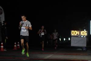 BIB: 
                            <button type="button" onclick="openModal(8760717)" class="btn btn-primary btn-sm float-right btn-popup" data-toggle="modal" data-target=".modal-high-quality">
                        <i class="fas fa-shopping-cart"></i> Add to Cart
                    </button>
                                            <button type="button" onclick="isThisMe(8760717, true)" class="btn btn-success btn-sm float-right btn-popup btn-isme hidden" data-toggle="tooltip" data-placement="bottom" title="นี่คือรูปของคุณใช่ไหม คลิกที่นี่เพื่อเอาเข้าอัลบั้ม">
                        <i class="fas fa-plus"></i> Add to album
                    </button>
                    <button type="button" onclick="isThisMe(8760717, false)" class="btn btn-warning btn-sm float-right btn-popup btn-isnotme hidden">
                        <i class="fas fa-ban"></i> Remove from album
                    </button>