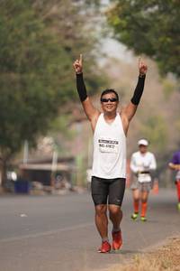 BIB: 47872
                            <button type="button" onclick="openModal(8554105)" class="btn btn-primary btn-sm float-right btn-popup" data-toggle="modal" data-target=".modal-high-quality">
                        <i class="fas fa-shopping-cart"></i> Add to Cart
                    </button>
                                            <button type="button" onclick="isThisMe(8554105, true)" class="btn btn-success btn-sm float-right btn-popup btn-isme hidden" data-toggle="tooltip" data-placement="bottom" title="นี่คือรูปของคุณใช่ไหม คลิกที่นี่เพื่อเอาเข้าอัลบั้ม">
                        <i class="fas fa-plus"></i> Add to album
                    </button>
                    <button type="button" onclick="isThisMe(8554105, false)" class="btn btn-warning btn-sm float-right btn-popup btn-isnotme hidden">
                        <i class="fas fa-ban"></i> Remove from album
                    </button>