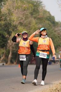 BIB: 46930, 46610
                            <button type="button" onclick="openModal(8540609)" class="btn btn-primary btn-sm float-right btn-popup" data-toggle="modal" data-target=".modal-high-quality">
                        <i class="fas fa-shopping-cart"></i> Add to Cart
                    </button>
                                            <button type="button" onclick="isThisMe(8540609, true)" class="btn btn-success btn-sm float-right btn-popup btn-isme hidden" data-toggle="tooltip" data-placement="bottom" title="นี่คือรูปของคุณใช่ไหม คลิกที่นี่เพื่อเอาเข้าอัลบั้ม">
                        <i class="fas fa-plus"></i> Add to album
                    </button>
                    <button type="button" onclick="isThisMe(8540609, false)" class="btn btn-warning btn-sm float-right btn-popup btn-isnotme hidden">
                        <i class="fas fa-ban"></i> Remove from album
                    </button>