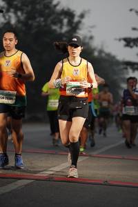 BIB: 201, 024, 2624, 27663
                            <button type="button" onclick="openModal(8794553)" class="btn btn-primary btn-sm float-right btn-popup" data-toggle="modal" data-target=".modal-high-quality">
                        <i class="fas fa-shopping-cart"></i> Add to Cart
                    </button>
                                            <button type="button" onclick="isThisMe(8794553, true)" class="btn btn-success btn-sm float-right btn-popup btn-isme hidden" data-toggle="tooltip" data-placement="bottom" title="นี่คือรูปของคุณใช่ไหม คลิกที่นี่เพื่อเอาเข้าอัลบั้ม">
                        <i class="fas fa-plus"></i> Add to album
                    </button>
                    <button type="button" onclick="isThisMe(8794553, false)" class="btn btn-warning btn-sm float-right btn-popup btn-isnotme hidden">
                        <i class="fas fa-ban"></i> Remove from album
                    </button>