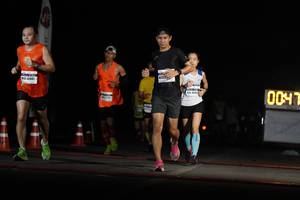 BIB: 409
                            <button type="button" onclick="openModal(8764225)" class="btn btn-primary btn-sm float-right btn-popup" data-toggle="modal" data-target=".modal-high-quality">
                        <i class="fas fa-shopping-cart"></i> Add to Cart
                    </button>
                                            <button type="button" onclick="isThisMe(8764225, true)" class="btn btn-success btn-sm float-right btn-popup btn-isme hidden" data-toggle="tooltip" data-placement="bottom" title="นี่คือรูปของคุณใช่ไหม คลิกที่นี่เพื่อเอาเข้าอัลบั้ม">
                        <i class="fas fa-plus"></i> Add to album
                    </button>
                    <button type="button" onclick="isThisMe(8764225, false)" class="btn btn-warning btn-sm float-right btn-popup btn-isnotme hidden">
                        <i class="fas fa-ban"></i> Remove from album
                    </button>