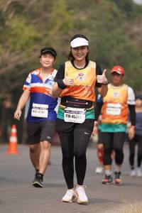 BIB: 45861
                            <button type="button" onclick="openModal(8535162)" class="btn btn-primary btn-sm float-right btn-popup" data-toggle="modal" data-target=".modal-high-quality">
                        <i class="fas fa-shopping-cart"></i> Add to Cart
                    </button>
                                            <button type="button" onclick="isThisMe(8535162, true)" class="btn btn-success btn-sm float-right btn-popup btn-isme hidden" data-toggle="tooltip" data-placement="bottom" title="นี่คือรูปของคุณใช่ไหม คลิกที่นี่เพื่อเอาเข้าอัลบั้ม">
                        <i class="fas fa-plus"></i> Add to album
                    </button>
                    <button type="button" onclick="isThisMe(8535162, false)" class="btn btn-warning btn-sm float-right btn-popup btn-isnotme hidden">
                        <i class="fas fa-ban"></i> Remove from album
                    </button>