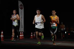 BIB: 4224
                            <button type="button" onclick="openModal(8764309)" class="btn btn-primary btn-sm float-right btn-popup" data-toggle="modal" data-target=".modal-high-quality">
                        <i class="fas fa-shopping-cart"></i> Add to Cart
                    </button>
                                            <button type="button" onclick="isThisMe(8764309, true)" class="btn btn-success btn-sm float-right btn-popup btn-isme hidden" data-toggle="tooltip" data-placement="bottom" title="นี่คือรูปของคุณใช่ไหม คลิกที่นี่เพื่อเอาเข้าอัลบั้ม">
                        <i class="fas fa-plus"></i> Add to album
                    </button>
                    <button type="button" onclick="isThisMe(8764309, false)" class="btn btn-warning btn-sm float-right btn-popup btn-isnotme hidden">
                        <i class="fas fa-ban"></i> Remove from album
                    </button>