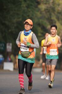 BIB: 46308
                            <button type="button" onclick="openModal(8677856)" class="btn btn-primary btn-sm float-right btn-popup" data-toggle="modal" data-target=".modal-high-quality">
                        <i class="fas fa-shopping-cart"></i> Add to Cart
                    </button>
                                            <button type="button" onclick="isThisMe(8677856, true)" class="btn btn-success btn-sm float-right btn-popup btn-isme hidden" data-toggle="tooltip" data-placement="bottom" title="นี่คือรูปของคุณใช่ไหม คลิกที่นี่เพื่อเอาเข้าอัลบั้ม">
                        <i class="fas fa-plus"></i> Add to album
                    </button>
                    <button type="button" onclick="isThisMe(8677856, false)" class="btn btn-warning btn-sm float-right btn-popup btn-isnotme hidden">
                        <i class="fas fa-ban"></i> Remove from album
                    </button>