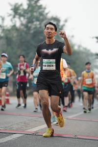 BIB: 22055, 140, 0253, 26132
                            <button type="button" onclick="openModal(8798340)" class="btn btn-primary btn-sm float-right btn-popup" data-toggle="modal" data-target=".modal-high-quality">
                        <i class="fas fa-shopping-cart"></i> Add to Cart
                    </button>
                                            <button type="button" onclick="isThisMe(8798340, true)" class="btn btn-success btn-sm float-right btn-popup btn-isme hidden" data-toggle="tooltip" data-placement="bottom" title="นี่คือรูปของคุณใช่ไหม คลิกที่นี่เพื่อเอาเข้าอัลบั้ม">
                        <i class="fas fa-plus"></i> Add to album
                    </button>
                    <button type="button" onclick="isThisMe(8798340, false)" class="btn btn-warning btn-sm float-right btn-popup btn-isnotme hidden">
                        <i class="fas fa-ban"></i> Remove from album
                    </button>