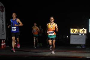 BIB: 004501
                            <button type="button" onclick="openModal(8801019)" class="btn btn-primary btn-sm float-right btn-popup" data-toggle="modal" data-target=".modal-high-quality">
                        <i class="fas fa-shopping-cart"></i> Add to Cart
                    </button>
                                            <button type="button" onclick="isThisMe(8801019, true)" class="btn btn-success btn-sm float-right btn-popup btn-isme hidden" data-toggle="tooltip" data-placement="bottom" title="นี่คือรูปของคุณใช่ไหม คลิกที่นี่เพื่อเอาเข้าอัลบั้ม">
                        <i class="fas fa-plus"></i> Add to album
                    </button>
                    <button type="button" onclick="isThisMe(8801019, false)" class="btn btn-warning btn-sm float-right btn-popup btn-isnotme hidden">
                        <i class="fas fa-ban"></i> Remove from album
                    </button>