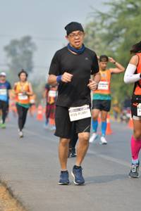 BIB: 45981
                            <button type="button" onclick="openModal(9338270)" class="btn btn-primary btn-sm float-right btn-popup" data-toggle="modal" data-target=".modal-high-quality">
                        <i class="fas fa-shopping-cart"></i> Add to Cart
                    </button>
                                            <button type="button" onclick="isThisMe(9338270, true)" class="btn btn-success btn-sm float-right btn-popup btn-isme hidden" data-toggle="tooltip" data-placement="bottom" title="นี่คือรูปของคุณใช่ไหม คลิกที่นี่เพื่อเอาเข้าอัลบั้ม">
                        <i class="fas fa-plus"></i> Add to album
                    </button>
                    <button type="button" onclick="isThisMe(9338270, false)" class="btn btn-warning btn-sm float-right btn-popup btn-isnotme hidden">
                        <i class="fas fa-ban"></i> Remove from album
                    </button>
