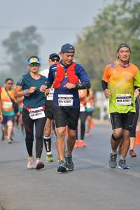 BIB: 42581, 42567, 40223
                            <button type="button" onclick="openModal(9355627)" class="btn btn-primary btn-sm float-right btn-popup" data-toggle="modal" data-target=".modal-high-quality">
                        <i class="fas fa-shopping-cart"></i> Add to Cart
                    </button>
                                            <button type="button" onclick="isThisMe(9355627, true)" class="btn btn-success btn-sm float-right btn-popup btn-isme hidden" data-toggle="tooltip" data-placement="bottom" title="นี่คือรูปของคุณใช่ไหม คลิกที่นี่เพื่อเอาเข้าอัลบั้ม">
                        <i class="fas fa-plus"></i> Add to album
                    </button>
                    <button type="button" onclick="isThisMe(9355627, false)" class="btn btn-warning btn-sm float-right btn-popup btn-isnotme hidden">
                        <i class="fas fa-ban"></i> Remove from album
                    </button>