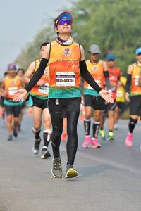 BIB: 40815
                            <button type="button" onclick="openModal(9353851)" class="btn btn-primary btn-sm float-right btn-popup" data-toggle="modal" data-target=".modal-high-quality">
                        <i class="fas fa-shopping-cart"></i> Add to Cart
                    </button>
                                            <button type="button" onclick="isThisMe(9353851, true)" class="btn btn-success btn-sm float-right btn-popup btn-isme hidden" data-toggle="tooltip" data-placement="bottom" title="นี่คือรูปของคุณใช่ไหม คลิกที่นี่เพื่อเอาเข้าอัลบั้ม">
                        <i class="fas fa-plus"></i> Add to album
                    </button>
                    <button type="button" onclick="isThisMe(9353851, false)" class="btn btn-warning btn-sm float-right btn-popup btn-isnotme hidden">
                        <i class="fas fa-ban"></i> Remove from album
                    </button>