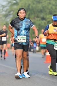 BIB: 27720
                            <button type="button" onclick="openModal(9366587)" class="btn btn-primary btn-sm float-right btn-popup" data-toggle="modal" data-target=".modal-high-quality">
                        <i class="fas fa-shopping-cart"></i> Add to Cart
                    </button>
                                            <button type="button" onclick="isThisMe(9366587, true)" class="btn btn-success btn-sm float-right btn-popup btn-isme hidden" data-toggle="tooltip" data-placement="bottom" title="นี่คือรูปของคุณใช่ไหม คลิกที่นี่เพื่อเอาเข้าอัลบั้ม">
                        <i class="fas fa-plus"></i> Add to album
                    </button>
                    <button type="button" onclick="isThisMe(9366587, false)" class="btn btn-warning btn-sm float-right btn-popup btn-isnotme hidden">
                        <i class="fas fa-ban"></i> Remove from album
                    </button>