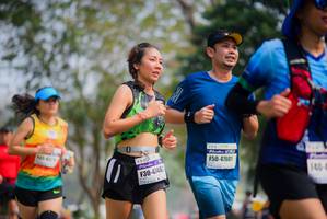 BIB: 425, 47601, 4746
                            <button type="button" onclick="openModal(9719256)" class="btn btn-primary btn-sm float-right btn-popup" data-toggle="modal" data-target=".modal-high-quality">
                        <i class="fas fa-shopping-cart"></i> Add to Cart
                    </button>
                                            <button type="button" onclick="isThisMe(9719256, true)" class="btn btn-success btn-sm float-right btn-popup btn-isme hidden" data-toggle="tooltip" data-placement="bottom" title="นี่คือรูปของคุณใช่ไหม คลิกที่นี่เพื่อเอาเข้าอัลบั้ม">
                        <i class="fas fa-plus"></i> Add to album
                    </button>
                    <button type="button" onclick="isThisMe(9719256, false)" class="btn btn-warning btn-sm float-right btn-popup btn-isnotme hidden">
                        <i class="fas fa-ban"></i> Remove from album
                    </button>