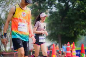 BIB: 45060
                            <button type="button" onclick="openModal(9705457)" class="btn btn-primary btn-sm float-right btn-popup" data-toggle="modal" data-target=".modal-high-quality">
                        <i class="fas fa-shopping-cart"></i> Add to Cart
                    </button>
                                            <button type="button" onclick="isThisMe(9705457, true)" class="btn btn-success btn-sm float-right btn-popup btn-isme hidden" data-toggle="tooltip" data-placement="bottom" title="นี่คือรูปของคุณใช่ไหม คลิกที่นี่เพื่อเอาเข้าอัลบั้ม">
                        <i class="fas fa-plus"></i> Add to album
                    </button>
                    <button type="button" onclick="isThisMe(9705457, false)" class="btn btn-warning btn-sm float-right btn-popup btn-isnotme hidden">
                        <i class="fas fa-ban"></i> Remove from album
                    </button>