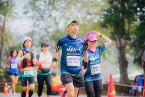 BIB: 40915, 404
                            <button type="button" onclick="openModal(9697060)" class="btn btn-primary btn-sm float-right btn-popup" data-toggle="modal" data-target=".modal-high-quality">
                        <i class="fas fa-shopping-cart"></i> Add to Cart
                    </button>
                                            <button type="button" onclick="isThisMe(9697060, true)" class="btn btn-success btn-sm float-right btn-popup btn-isme hidden" data-toggle="tooltip" data-placement="bottom" title="นี่คือรูปของคุณใช่ไหม คลิกที่นี่เพื่อเอาเข้าอัลบั้ม">
                        <i class="fas fa-plus"></i> Add to album
                    </button>
                    <button type="button" onclick="isThisMe(9697060, false)" class="btn btn-warning btn-sm float-right btn-popup btn-isnotme hidden">
                        <i class="fas fa-ban"></i> Remove from album
                    </button>