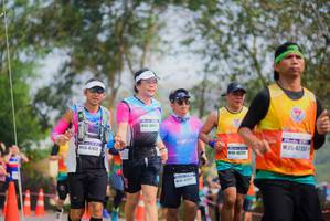 BIB: 423, 4046739, 42612
                            <button type="button" onclick="openModal(9719493)" class="btn btn-primary btn-sm float-right btn-popup" data-toggle="modal" data-target=".modal-high-quality">
                        <i class="fas fa-shopping-cart"></i> Add to Cart
                    </button>
                                            <button type="button" onclick="isThisMe(9719493, true)" class="btn btn-success btn-sm float-right btn-popup btn-isme hidden" data-toggle="tooltip" data-placement="bottom" title="นี่คือรูปของคุณใช่ไหม คลิกที่นี่เพื่อเอาเข้าอัลบั้ม">
                        <i class="fas fa-plus"></i> Add to album
                    </button>
                    <button type="button" onclick="isThisMe(9719493, false)" class="btn btn-warning btn-sm float-right btn-popup btn-isnotme hidden">
                        <i class="fas fa-ban"></i> Remove from album
                    </button>