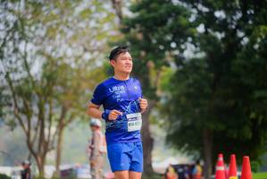 BIB: 425
                            <button type="button" onclick="openModal(9711078)" class="btn btn-primary btn-sm float-right btn-popup" data-toggle="modal" data-target=".modal-high-quality">
                        <i class="fas fa-shopping-cart"></i> Add to Cart
                    </button>
                                            <button type="button" onclick="isThisMe(9711078, true)" class="btn btn-success btn-sm float-right btn-popup btn-isme hidden" data-toggle="tooltip" data-placement="bottom" title="นี่คือรูปของคุณใช่ไหม คลิกที่นี่เพื่อเอาเข้าอัลบั้ม">
                        <i class="fas fa-plus"></i> Add to album
                    </button>
                    <button type="button" onclick="isThisMe(9711078, false)" class="btn btn-warning btn-sm float-right btn-popup btn-isnotme hidden">
                        <i class="fas fa-ban"></i> Remove from album
                    </button>