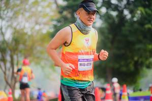 BIB: 4774
                            <button type="button" onclick="openModal(9701817)" class="btn btn-primary btn-sm float-right btn-popup" data-toggle="modal" data-target=".modal-high-quality">
                        <i class="fas fa-shopping-cart"></i> Add to Cart
                    </button>
                                            <button type="button" onclick="isThisMe(9701817, true)" class="btn btn-success btn-sm float-right btn-popup btn-isme hidden" data-toggle="tooltip" data-placement="bottom" title="นี่คือรูปของคุณใช่ไหม คลิกที่นี่เพื่อเอาเข้าอัลบั้ม">
                        <i class="fas fa-plus"></i> Add to album
                    </button>
                    <button type="button" onclick="isThisMe(9701817, false)" class="btn btn-warning btn-sm float-right btn-popup btn-isnotme hidden">
                        <i class="fas fa-ban"></i> Remove from album
                    </button>