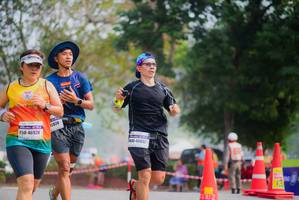 BIB: 5820, 46920, 46852
                            <button type="button" onclick="openModal(9705076)" class="btn btn-primary btn-sm float-right btn-popup" data-toggle="modal" data-target=".modal-high-quality">
                        <i class="fas fa-shopping-cart"></i> Add to Cart
                    </button>
                                            <button type="button" onclick="isThisMe(9705076, true)" class="btn btn-success btn-sm float-right btn-popup btn-isme hidden" data-toggle="tooltip" data-placement="bottom" title="นี่คือรูปของคุณใช่ไหม คลิกที่นี่เพื่อเอาเข้าอัลบั้ม">
                        <i class="fas fa-plus"></i> Add to album
                    </button>
                    <button type="button" onclick="isThisMe(9705076, false)" class="btn btn-warning btn-sm float-right btn-popup btn-isnotme hidden">
                        <i class="fas fa-ban"></i> Remove from album
                    </button>