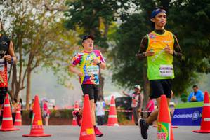 BIB: 400
                            <button type="button" onclick="openModal(9373261)" class="btn btn-primary btn-sm float-right btn-popup" data-toggle="modal" data-target=".modal-high-quality">
                        <i class="fas fa-shopping-cart"></i> Add to Cart
                    </button>
                                            <button type="button" onclick="isThisMe(9373261, true)" class="btn btn-success btn-sm float-right btn-popup btn-isme hidden" data-toggle="tooltip" data-placement="bottom" title="นี่คือรูปของคุณใช่ไหม คลิกที่นี่เพื่อเอาเข้าอัลบั้ม">
                        <i class="fas fa-plus"></i> Add to album
                    </button>
                    <button type="button" onclick="isThisMe(9373261, false)" class="btn btn-warning btn-sm float-right btn-popup btn-isnotme hidden">
                        <i class="fas fa-ban"></i> Remove from album
                    </button>