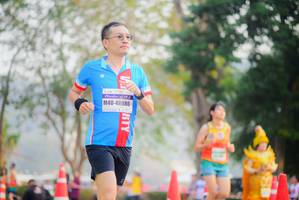 BIB: 48080
                            <button type="button" onclick="openModal(9372013)" class="btn btn-primary btn-sm float-right btn-popup" data-toggle="modal" data-target=".modal-high-quality">
                        <i class="fas fa-shopping-cart"></i> Add to Cart
                    </button>
                                            <button type="button" onclick="isThisMe(9372013, true)" class="btn btn-success btn-sm float-right btn-popup btn-isme hidden" data-toggle="tooltip" data-placement="bottom" title="นี่คือรูปของคุณใช่ไหม คลิกที่นี่เพื่อเอาเข้าอัลบั้ม">
                        <i class="fas fa-plus"></i> Add to album
                    </button>
                    <button type="button" onclick="isThisMe(9372013, false)" class="btn btn-warning btn-sm float-right btn-popup btn-isnotme hidden">
                        <i class="fas fa-ban"></i> Remove from album
                    </button>