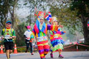 BIB: 4214, 701
                            <button type="button" onclick="openModal(9719865)" class="btn btn-primary btn-sm float-right btn-popup" data-toggle="modal" data-target=".modal-high-quality">
                        <i class="fas fa-shopping-cart"></i> Add to Cart
                    </button>
                                            <button type="button" onclick="isThisMe(9719865, true)" class="btn btn-success btn-sm float-right btn-popup btn-isme hidden" data-toggle="tooltip" data-placement="bottom" title="นี่คือรูปของคุณใช่ไหม คลิกที่นี่เพื่อเอาเข้าอัลบั้ม">
                        <i class="fas fa-plus"></i> Add to album
                    </button>
                    <button type="button" onclick="isThisMe(9719865, false)" class="btn btn-warning btn-sm float-right btn-popup btn-isnotme hidden">
                        <i class="fas fa-ban"></i> Remove from album
                    </button>