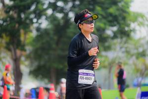BIB: 40421
                            <button type="button" onclick="openModal(9701897)" class="btn btn-primary btn-sm float-right btn-popup" data-toggle="modal" data-target=".modal-high-quality">
                        <i class="fas fa-shopping-cart"></i> Add to Cart
                    </button>
                                            <button type="button" onclick="isThisMe(9701897, true)" class="btn btn-success btn-sm float-right btn-popup btn-isme hidden" data-toggle="tooltip" data-placement="bottom" title="นี่คือรูปของคุณใช่ไหม คลิกที่นี่เพื่อเอาเข้าอัลบั้ม">
                        <i class="fas fa-plus"></i> Add to album
                    </button>
                    <button type="button" onclick="isThisMe(9701897, false)" class="btn btn-warning btn-sm float-right btn-popup btn-isnotme hidden">
                        <i class="fas fa-ban"></i> Remove from album
                    </button>