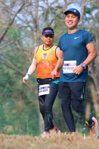 BIB: 41720, 16385
                            <button type="button" onclick="openModal(7633640)" class="btn btn-primary btn-sm float-right btn-popup" data-toggle="modal" data-target=".modal-high-quality">
                        <i class="fas fa-shopping-cart"></i> Add to Cart
                    </button>
                                            <button type="button" onclick="isThisMe(7633640, true)" class="btn btn-success btn-sm float-right btn-popup btn-isme hidden" data-toggle="tooltip" data-placement="bottom" title="นี่คือรูปของคุณใช่ไหม คลิกที่นี่เพื่อเอาเข้าอัลบั้ม">
                        <i class="fas fa-plus"></i> Add to album
                    </button>
                    <button type="button" onclick="isThisMe(7633640, false)" class="btn btn-warning btn-sm float-right btn-popup btn-isnotme hidden">
                        <i class="fas fa-ban"></i> Remove from album
                    </button>