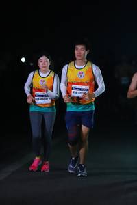 BIB: 419, 40091
                            <button type="button" onclick="openModal(8213792)" class="btn btn-primary btn-sm float-right btn-popup" data-toggle="modal" data-target=".modal-high-quality">
                        <i class="fas fa-shopping-cart"></i> Add to Cart
                    </button>
                                            <button type="button" onclick="isThisMe(8213792, true)" class="btn btn-success btn-sm float-right btn-popup btn-isme hidden" data-toggle="tooltip" data-placement="bottom" title="นี่คือรูปของคุณใช่ไหม คลิกที่นี่เพื่อเอาเข้าอัลบั้ม">
                        <i class="fas fa-plus"></i> Add to album
                    </button>
                    <button type="button" onclick="isThisMe(8213792, false)" class="btn btn-warning btn-sm float-right btn-popup btn-isnotme hidden">
                        <i class="fas fa-ban"></i> Remove from album
                    </button>