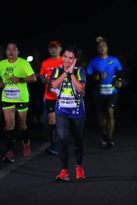 BIB: 4221, 46271
                            <button type="button" onclick="openModal(8225326)" class="btn btn-primary btn-sm float-right btn-popup" data-toggle="modal" data-target=".modal-high-quality">
                        <i class="fas fa-shopping-cart"></i> Add to Cart
                    </button>
                                            <button type="button" onclick="isThisMe(8225326, true)" class="btn btn-success btn-sm float-right btn-popup btn-isme hidden" data-toggle="tooltip" data-placement="bottom" title="นี่คือรูปของคุณใช่ไหม คลิกที่นี่เพื่อเอาเข้าอัลบั้ม">
                        <i class="fas fa-plus"></i> Add to album
                    </button>
                    <button type="button" onclick="isThisMe(8225326, false)" class="btn btn-warning btn-sm float-right btn-popup btn-isnotme hidden">
                        <i class="fas fa-ban"></i> Remove from album
                    </button>