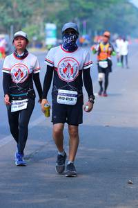 BIB: 41131, 4081
                            <button type="button" onclick="openModal(7458175)" class="btn btn-primary btn-sm float-right btn-popup" data-toggle="modal" data-target=".modal-high-quality">
                        <i class="fas fa-shopping-cart"></i> Add to Cart
                    </button>
                                            <button type="button" onclick="isThisMe(7458175, true)" class="btn btn-success btn-sm float-right btn-popup btn-isme hidden" data-toggle="tooltip" data-placement="bottom" title="นี่คือรูปของคุณใช่ไหม คลิกที่นี่เพื่อเอาเข้าอัลบั้ม">
                        <i class="fas fa-plus"></i> Add to album
                    </button>
                    <button type="button" onclick="isThisMe(7458175, false)" class="btn btn-warning btn-sm float-right btn-popup btn-isnotme hidden">
                        <i class="fas fa-ban"></i> Remove from album
                    </button>