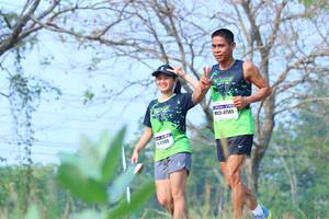 BIB: 47505, 506
                            <button type="button" onclick="openModal(7410500)" class="btn btn-primary btn-sm float-right btn-popup" data-toggle="modal" data-target=".modal-high-quality">
                        <i class="fas fa-shopping-cart"></i> Add to Cart
                    </button>
                                            <button type="button" onclick="isThisMe(7410500, true)" class="btn btn-success btn-sm float-right btn-popup btn-isme hidden" data-toggle="tooltip" data-placement="bottom" title="นี่คือรูปของคุณใช่ไหม คลิกที่นี่เพื่อเอาเข้าอัลบั้ม">
                        <i class="fas fa-plus"></i> Add to album
                    </button>
                    <button type="button" onclick="isThisMe(7410500, false)" class="btn btn-warning btn-sm float-right btn-popup btn-isnotme hidden">
                        <i class="fas fa-ban"></i> Remove from album
                    </button>