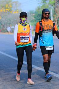 BIB: 40550, 41985
                            <button type="button" onclick="openModal(7450309)" class="btn btn-primary btn-sm float-right btn-popup" data-toggle="modal" data-target=".modal-high-quality">
                        <i class="fas fa-shopping-cart"></i> Add to Cart
                    </button>
                                            <button type="button" onclick="isThisMe(7450309, true)" class="btn btn-success btn-sm float-right btn-popup btn-isme hidden" data-toggle="tooltip" data-placement="bottom" title="นี่คือรูปของคุณใช่ไหม คลิกที่นี่เพื่อเอาเข้าอัลบั้ม">
                        <i class="fas fa-plus"></i> Add to album
                    </button>
                    <button type="button" onclick="isThisMe(7450309, false)" class="btn btn-warning btn-sm float-right btn-popup btn-isnotme hidden">
                        <i class="fas fa-ban"></i> Remove from album
                    </button>