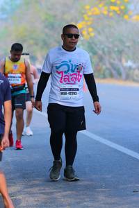 BIB: 42293
                            <button type="button" onclick="openModal(7454881)" class="btn btn-primary btn-sm float-right btn-popup" data-toggle="modal" data-target=".modal-high-quality">
                        <i class="fas fa-shopping-cart"></i> Add to Cart
                    </button>
                                            <button type="button" onclick="isThisMe(7454881, true)" class="btn btn-success btn-sm float-right btn-popup btn-isme hidden" data-toggle="tooltip" data-placement="bottom" title="นี่คือรูปของคุณใช่ไหม คลิกที่นี่เพื่อเอาเข้าอัลบั้ม">
                        <i class="fas fa-plus"></i> Add to album
                    </button>
                    <button type="button" onclick="isThisMe(7454881, false)" class="btn btn-warning btn-sm float-right btn-popup btn-isnotme hidden">
                        <i class="fas fa-ban"></i> Remove from album
                    </button>