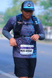 BIB: 42195, 42550
                            <button type="button" onclick="openModal(7455794)" class="btn btn-primary btn-sm float-right btn-popup" data-toggle="modal" data-target=".modal-high-quality">
                        <i class="fas fa-shopping-cart"></i> Add to Cart
                    </button>
                                            <button type="button" onclick="isThisMe(7455794, true)" class="btn btn-success btn-sm float-right btn-popup btn-isme hidden" data-toggle="tooltip" data-placement="bottom" title="นี่คือรูปของคุณใช่ไหม คลิกที่นี่เพื่อเอาเข้าอัลบั้ม">
                        <i class="fas fa-plus"></i> Add to album
                    </button>
                    <button type="button" onclick="isThisMe(7455794, false)" class="btn btn-warning btn-sm float-right btn-popup btn-isnotme hidden">
                        <i class="fas fa-ban"></i> Remove from album
                    </button>