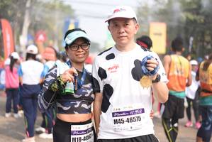 BIB: 12195, 46575, 40567
                            <button type="button" onclick="openModal(8886311)" class="btn btn-primary btn-sm float-right btn-popup" data-toggle="modal" data-target=".modal-high-quality">
                        <i class="fas fa-shopping-cart"></i> Add to Cart
                    </button>
                                            <button type="button" onclick="isThisMe(8886311, true)" class="btn btn-success btn-sm float-right btn-popup btn-isme hidden" data-toggle="tooltip" data-placement="bottom" title="นี่คือรูปของคุณใช่ไหม คลิกที่นี่เพื่อเอาเข้าอัลบั้ม">
                        <i class="fas fa-plus"></i> Add to album
                    </button>
                    <button type="button" onclick="isThisMe(8886311, false)" class="btn btn-warning btn-sm float-right btn-popup btn-isnotme hidden">
                        <i class="fas fa-ban"></i> Remove from album
                    </button>