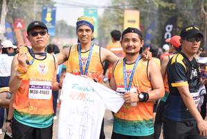 BIB: 42195, 41603
                            <button type="button" onclick="openModal(8885029)" class="btn btn-primary btn-sm float-right btn-popup" data-toggle="modal" data-target=".modal-high-quality">
                        <i class="fas fa-shopping-cart"></i> Add to Cart
                    </button>
                                            <button type="button" onclick="isThisMe(8885029, true)" class="btn btn-success btn-sm float-right btn-popup btn-isme hidden" data-toggle="tooltip" data-placement="bottom" title="นี่คือรูปของคุณใช่ไหม คลิกที่นี่เพื่อเอาเข้าอัลบั้ม">
                        <i class="fas fa-plus"></i> Add to album
                    </button>
                    <button type="button" onclick="isThisMe(8885029, false)" class="btn btn-warning btn-sm float-right btn-popup btn-isnotme hidden">
                        <i class="fas fa-ban"></i> Remove from album
                    </button>