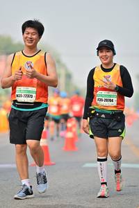 BIB: 22373, 20704, 
                            <button type="button" onclick="openModal(8285160)" class="btn btn-primary btn-sm float-right btn-popup" data-toggle="modal" data-target=".modal-high-quality">
                        <i class="fas fa-shopping-cart"></i> Add to Cart
                    </button>
                                            <button type="button" onclick="isThisMe(8285160, true)" class="btn btn-success btn-sm float-right btn-popup btn-isme hidden" data-toggle="tooltip" data-placement="bottom" title="นี่คือรูปของคุณใช่ไหม คลิกที่นี่เพื่อเอาเข้าอัลบั้ม">
                        <i class="fas fa-plus"></i> Add to album
                    </button>
                    <button type="button" onclick="isThisMe(8285160, false)" class="btn btn-warning btn-sm float-right btn-popup btn-isnotme hidden">
                        <i class="fas fa-ban"></i> Remove from album
                    </button>