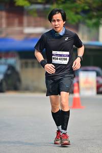 BIB: 42200
                            <button type="button" onclick="openModal(7438206)" class="btn btn-primary btn-sm float-right btn-popup" data-toggle="modal" data-target=".modal-high-quality">
                        <i class="fas fa-shopping-cart"></i> Add to Cart
                    </button>
                                            <button type="button" onclick="isThisMe(7438206, true)" class="btn btn-success btn-sm float-right btn-popup btn-isme hidden" data-toggle="tooltip" data-placement="bottom" title="นี่คือรูปของคุณใช่ไหม คลิกที่นี่เพื่อเอาเข้าอัลบั้ม">
                        <i class="fas fa-plus"></i> Add to album
                    </button>
                    <button type="button" onclick="isThisMe(7438206, false)" class="btn btn-warning btn-sm float-right btn-popup btn-isnotme hidden">
                        <i class="fas fa-ban"></i> Remove from album
                    </button>