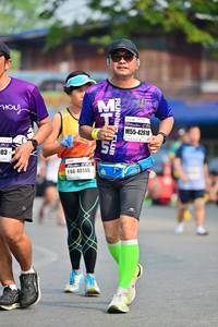 BIB: 42618, 1952, 4014
                            <button type="button" onclick="openModal(7390318)" class="btn btn-primary btn-sm float-right btn-popup" data-toggle="modal" data-target=".modal-high-quality">
                        <i class="fas fa-shopping-cart"></i> Add to Cart
                    </button>
                                            <button type="button" onclick="isThisMe(7390318, true)" class="btn btn-success btn-sm float-right btn-popup btn-isme hidden" data-toggle="tooltip" data-placement="bottom" title="นี่คือรูปของคุณใช่ไหม คลิกที่นี่เพื่อเอาเข้าอัลบั้ม">
                        <i class="fas fa-plus"></i> Add to album
                    </button>
                    <button type="button" onclick="isThisMe(7390318, false)" class="btn btn-warning btn-sm float-right btn-popup btn-isnotme hidden">
                        <i class="fas fa-ban"></i> Remove from album
                    </button>